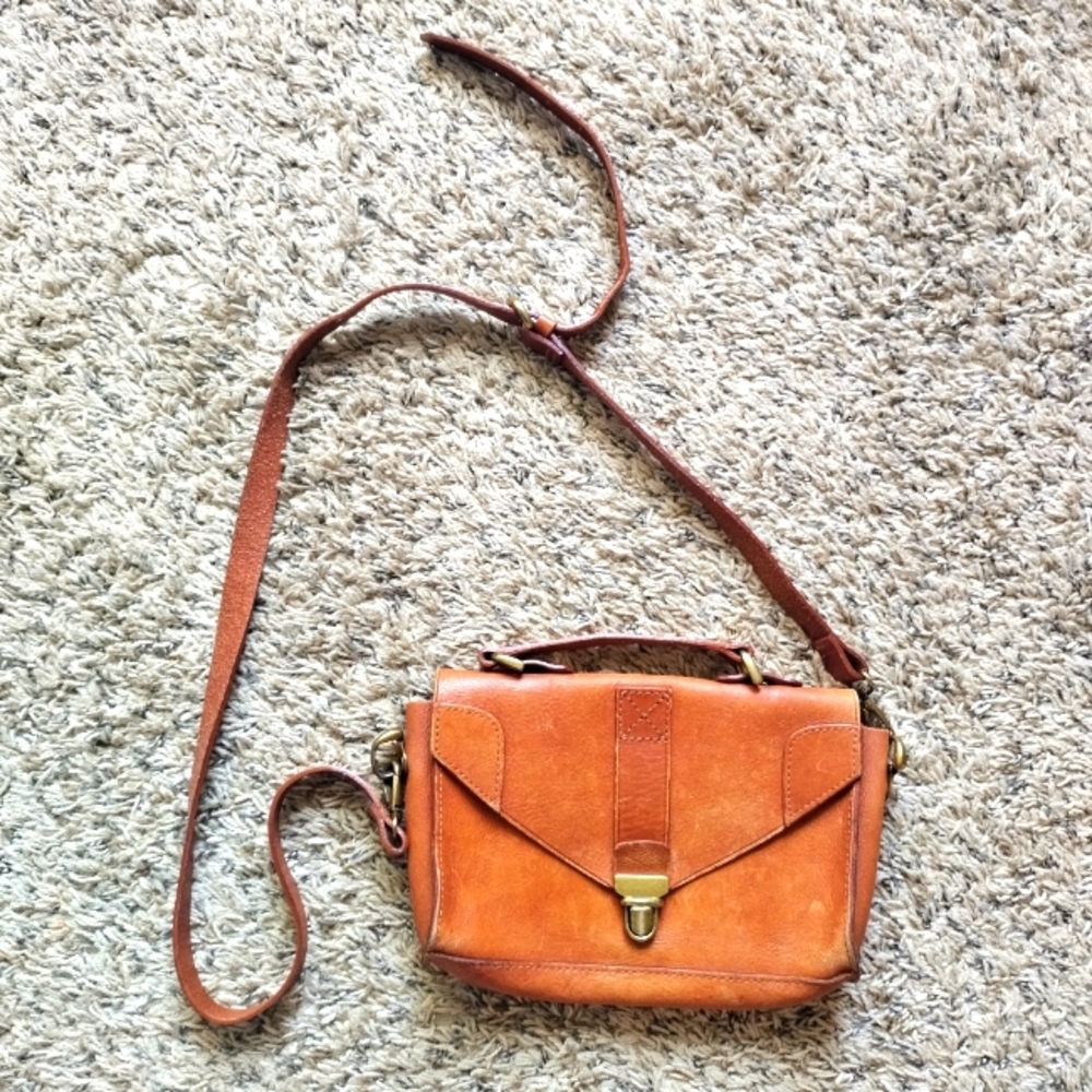 Madewell The lovelock mini brown leather adjustable strap crossbody bag